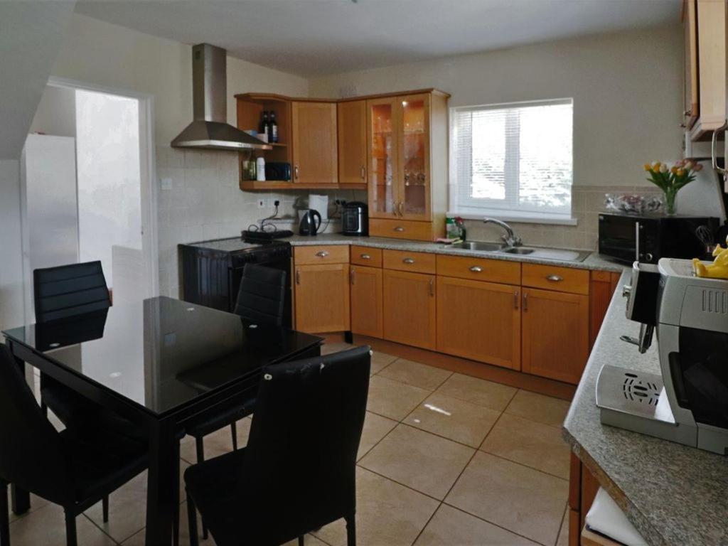 Homestay Park - 2 Minutes Walk To Hospital *